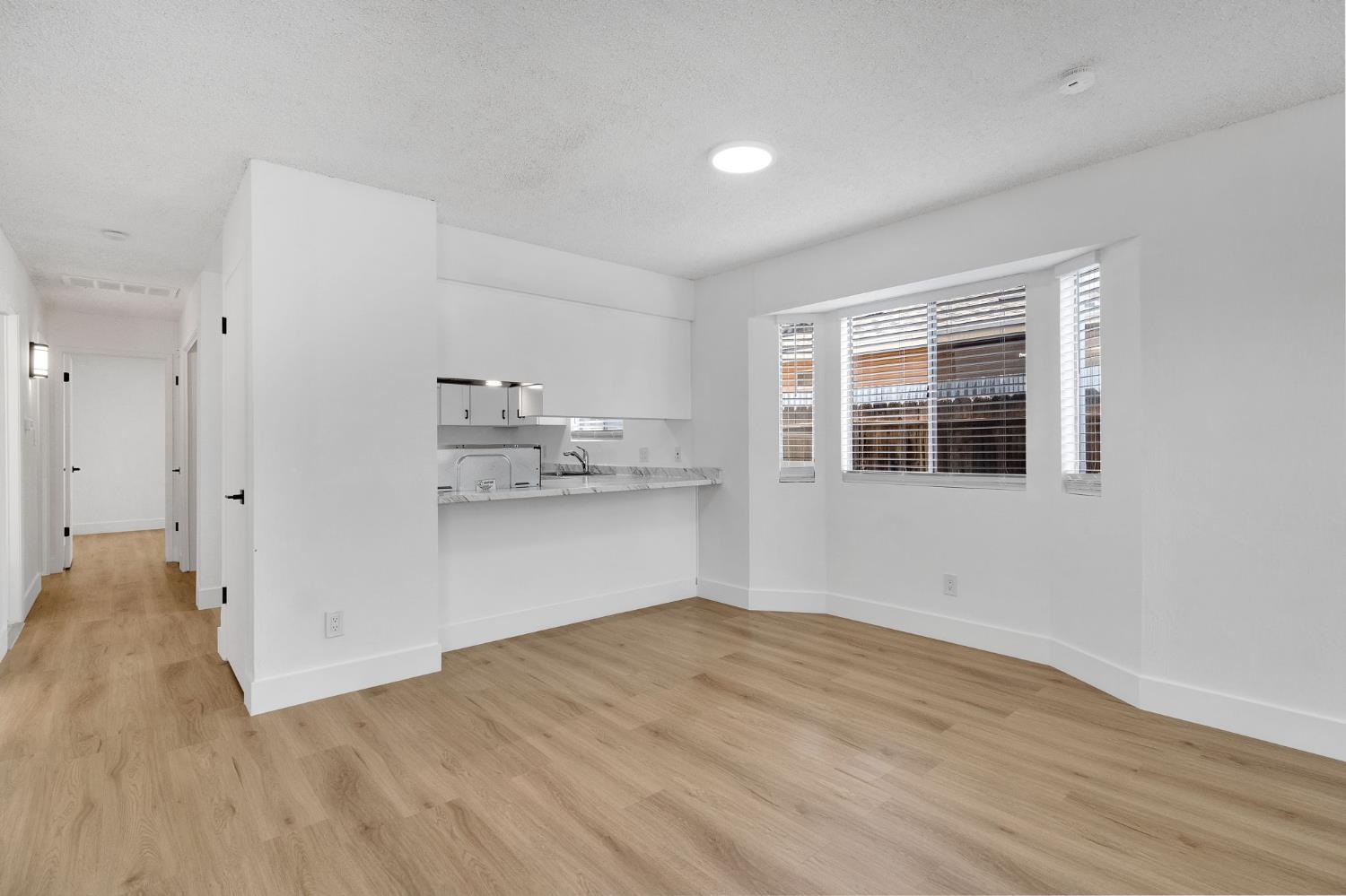 4188 N Cornelia Ave, Fresno, CA 93722