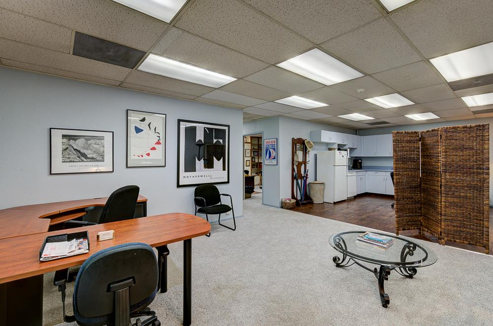 2950 Mariposa, Fresno, CA 93721