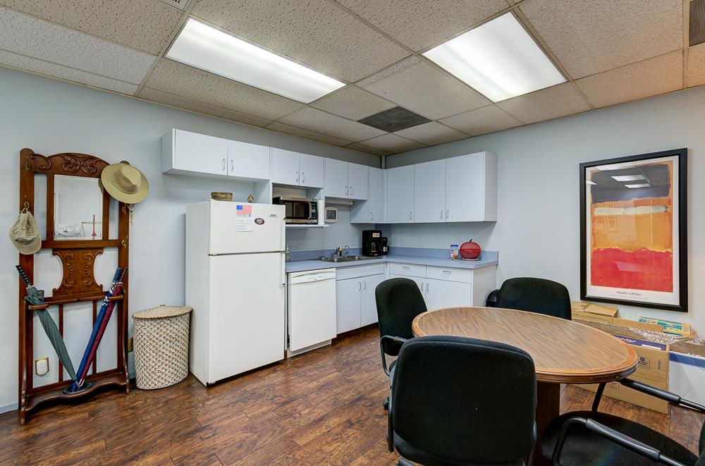 2950 Mariposa, Fresno, CA 93721