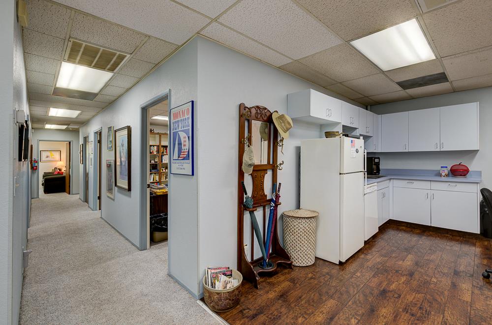 2950 Mariposa, Fresno, CA 93721