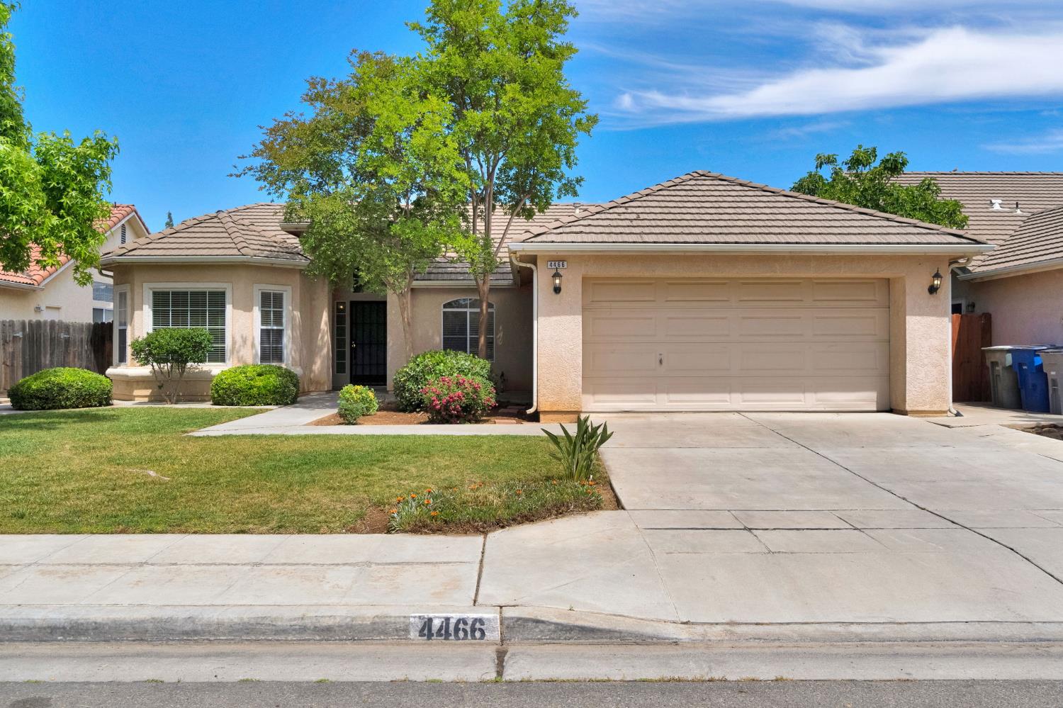 4466 W Celeste Ave, Fresno, CA 93722