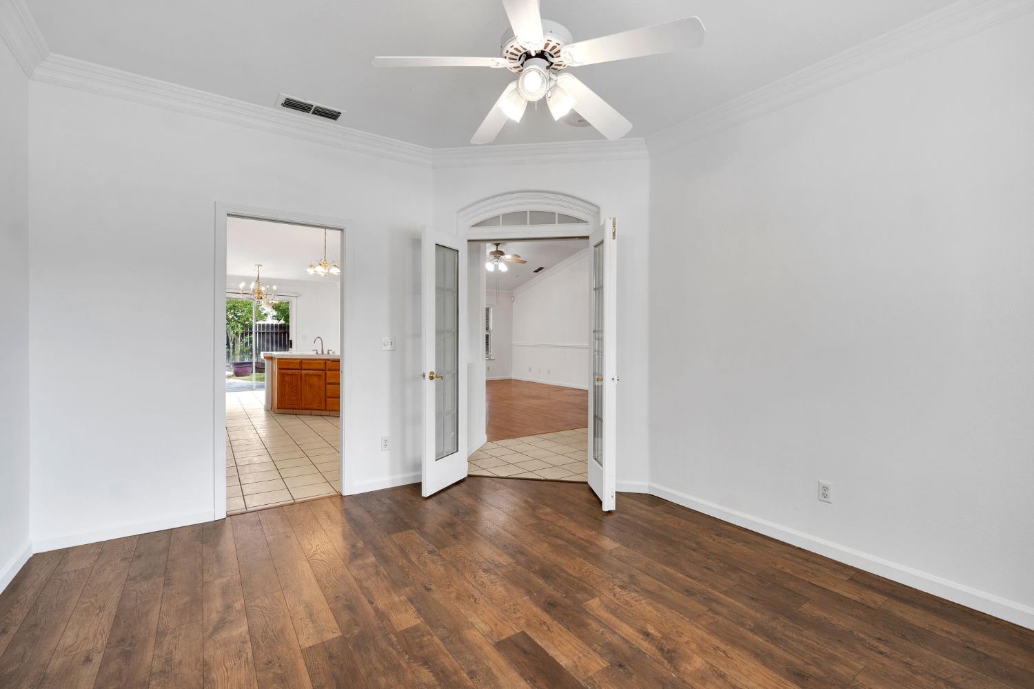 4466 W Celeste Ave, Fresno, CA 93722