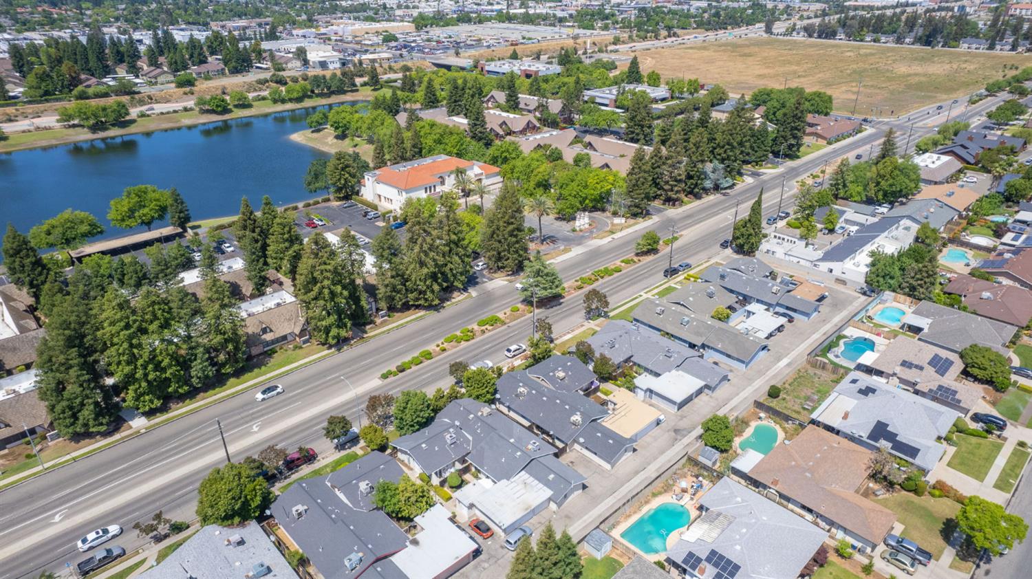 6250 N Fresno St, Fresno, CA 93710