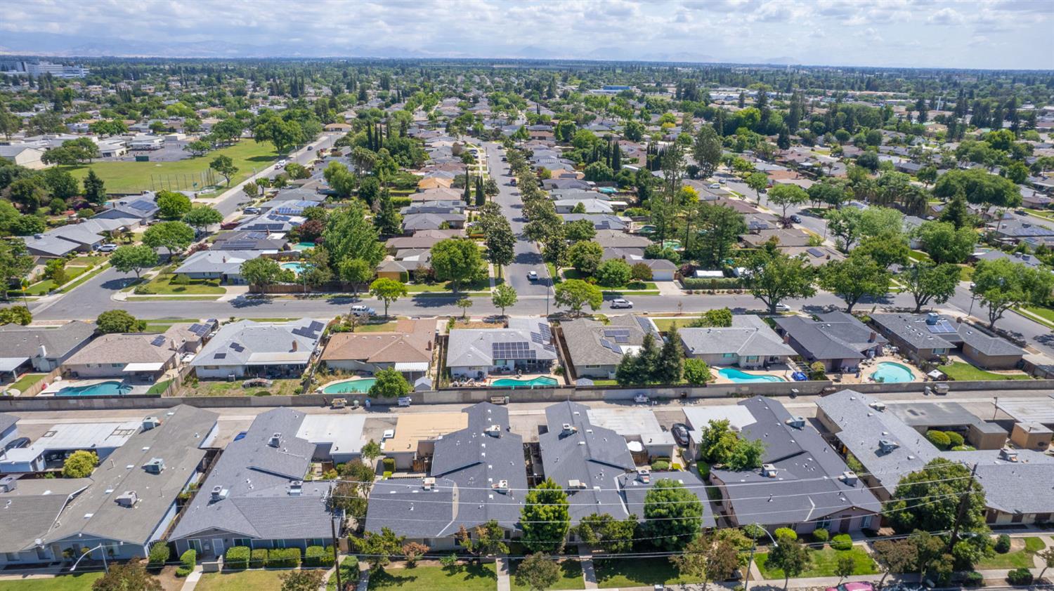 6250 N Fresno St, Fresno, CA 93710