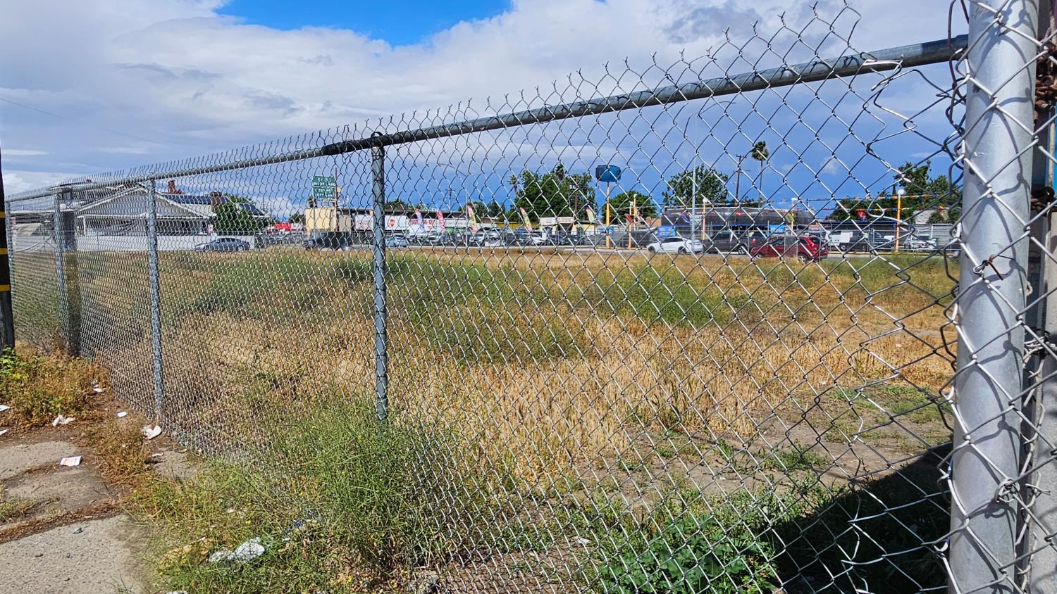 367 N Abby St, Fresno, CA 93701