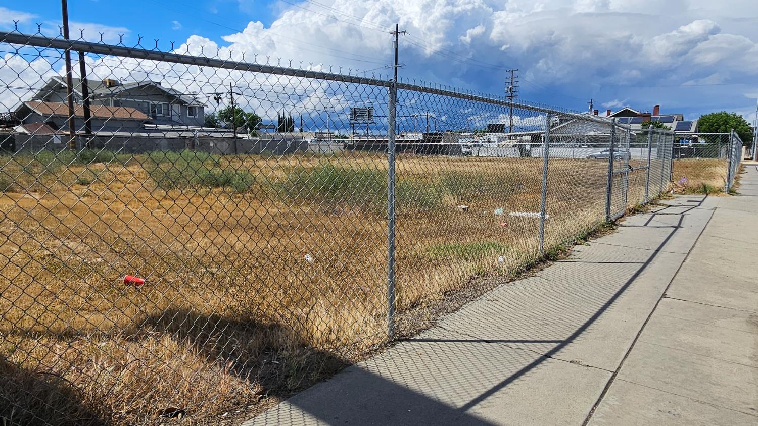 367 N Abby St, Fresno, CA 93701