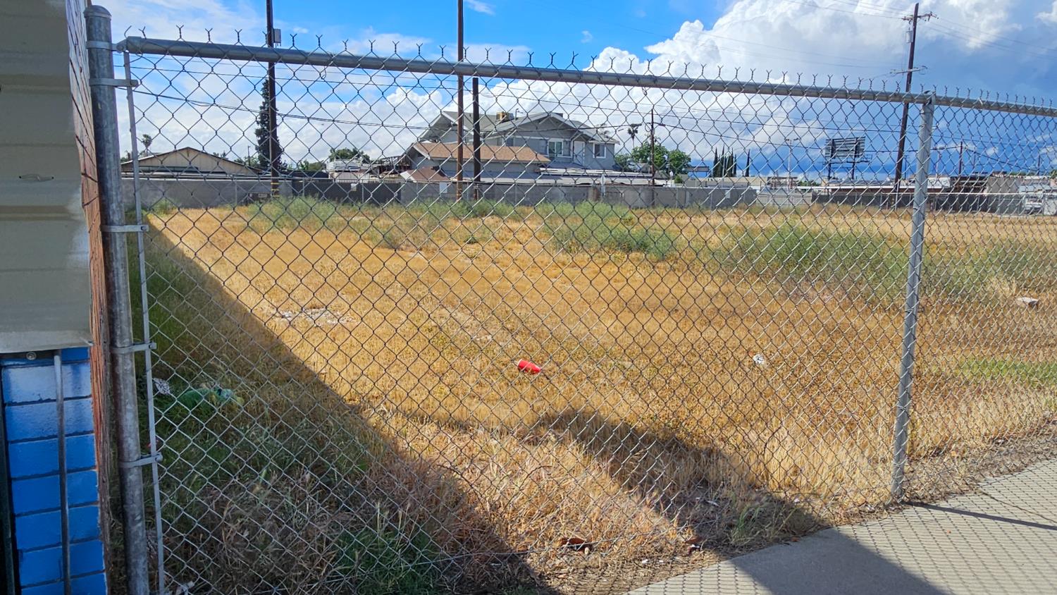 367 N Abby St, Fresno, CA 93701