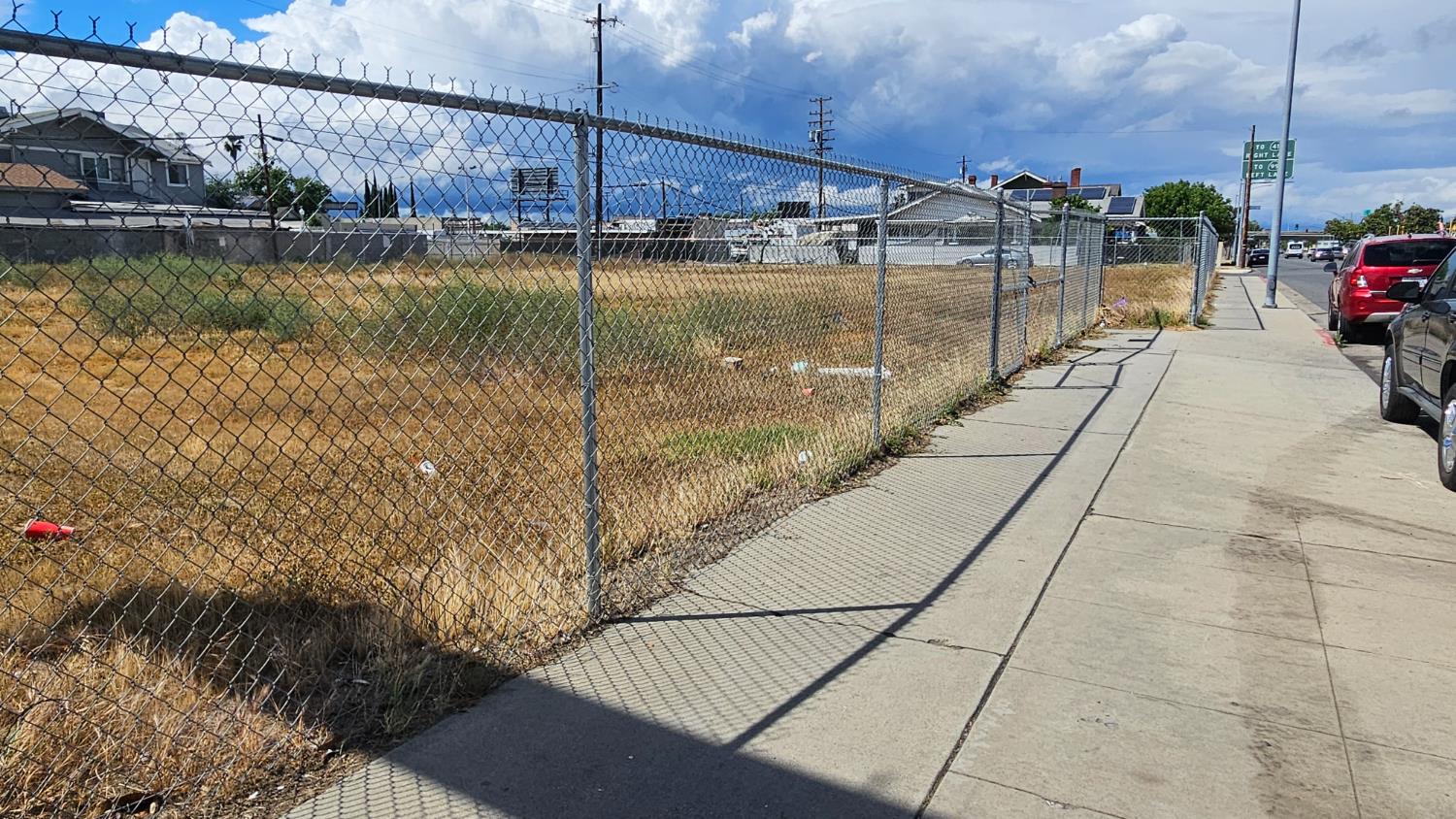 367 N Abby St, Fresno, CA 93701