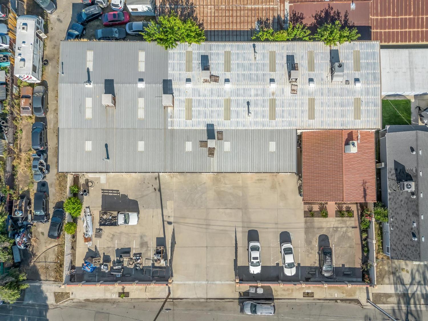 1380 N Abby St, Fresno, CA 93703