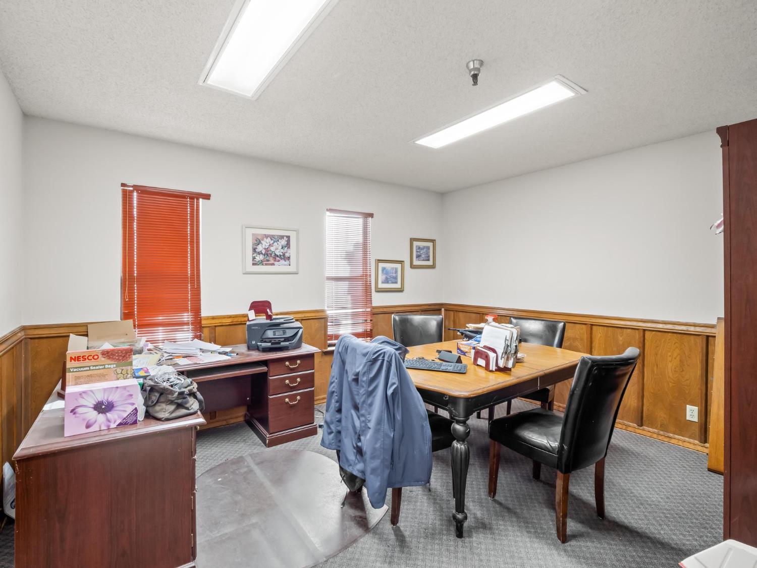 1380 N Abby St, Fresno, CA 93703