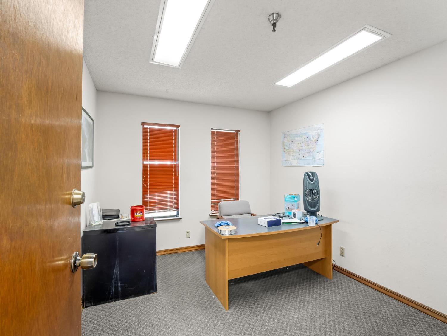 1380 N Abby St, Fresno, CA 93703