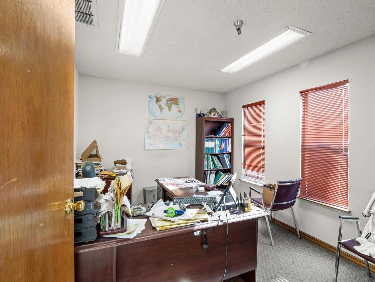 1380 N Abby St, Fresno, CA 93703