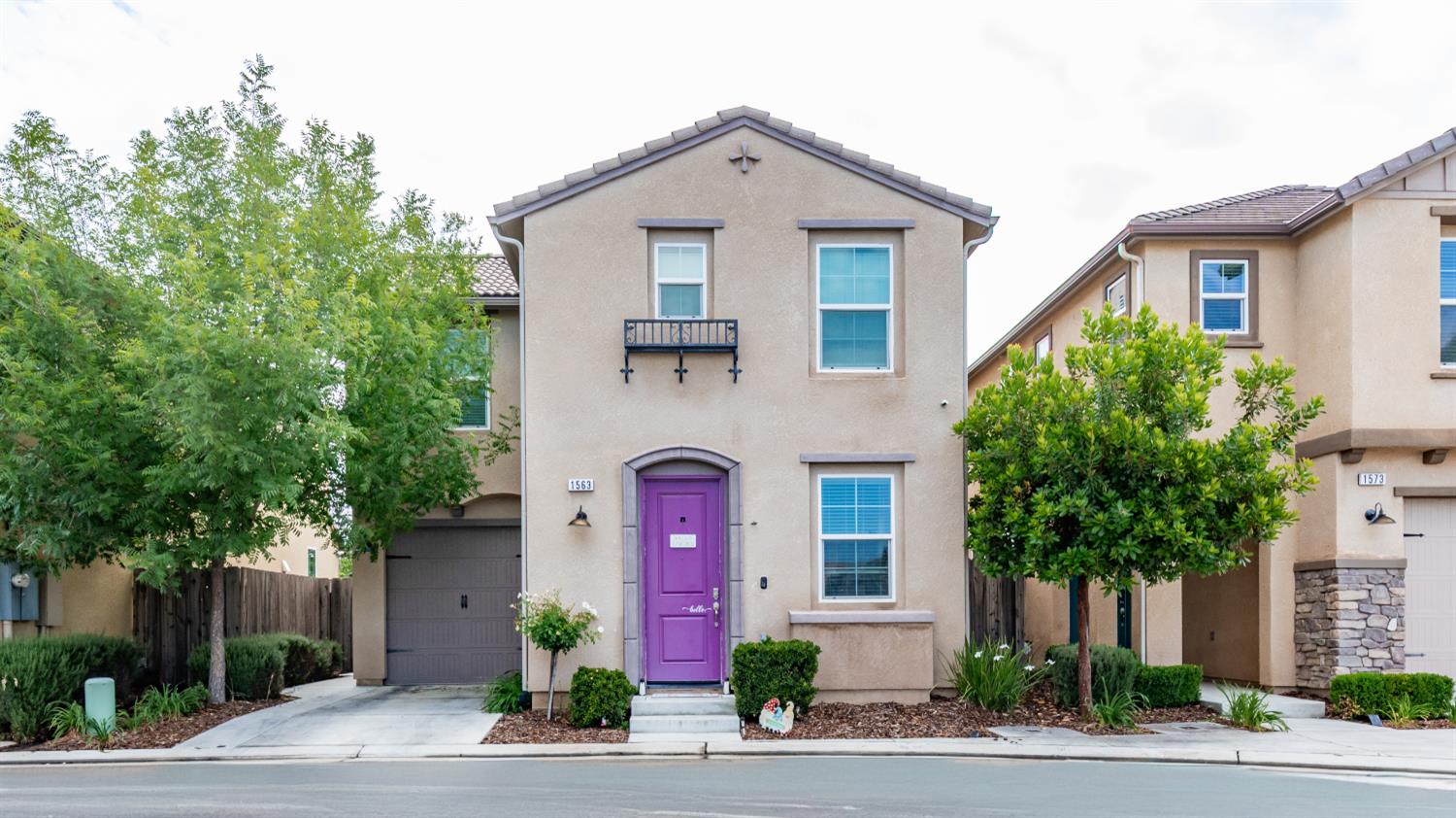 1563 Joy, Clovis, CA 93619
