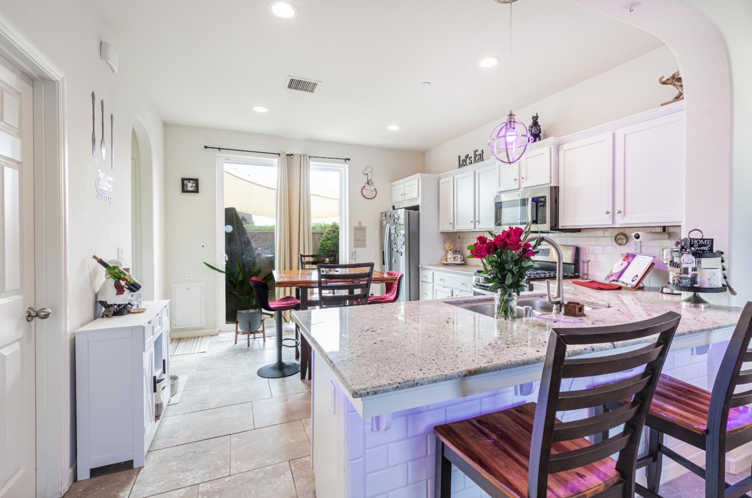 1563 Joy, Clovis, CA 93619