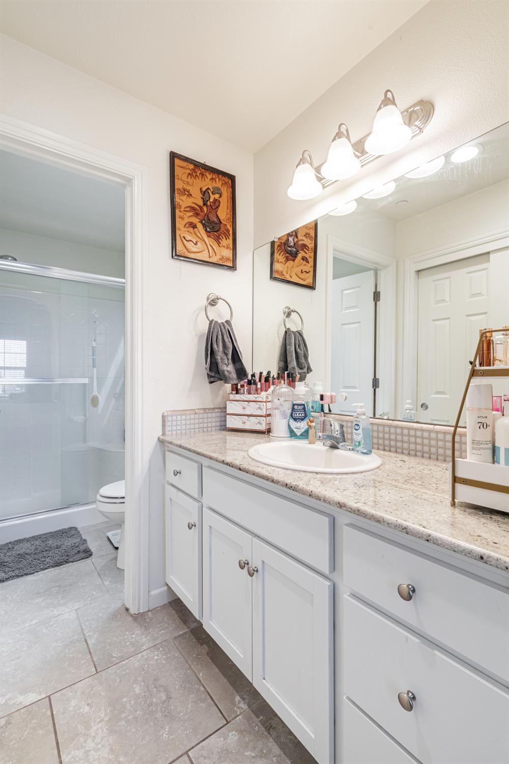 1563 Joy, Clovis, CA 93619