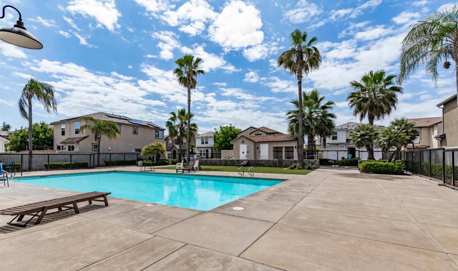 1563 Joy, Clovis, CA 93619
