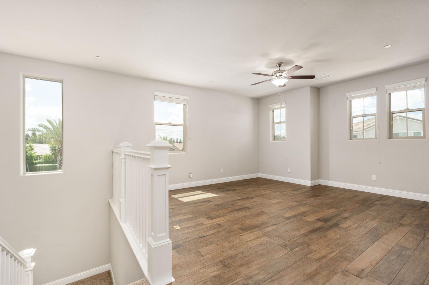 1396 E Via Prato Dr, Fresno, CA 93730