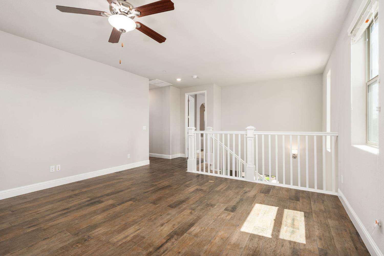 1396 E Via Prato Dr, Fresno, CA 93730