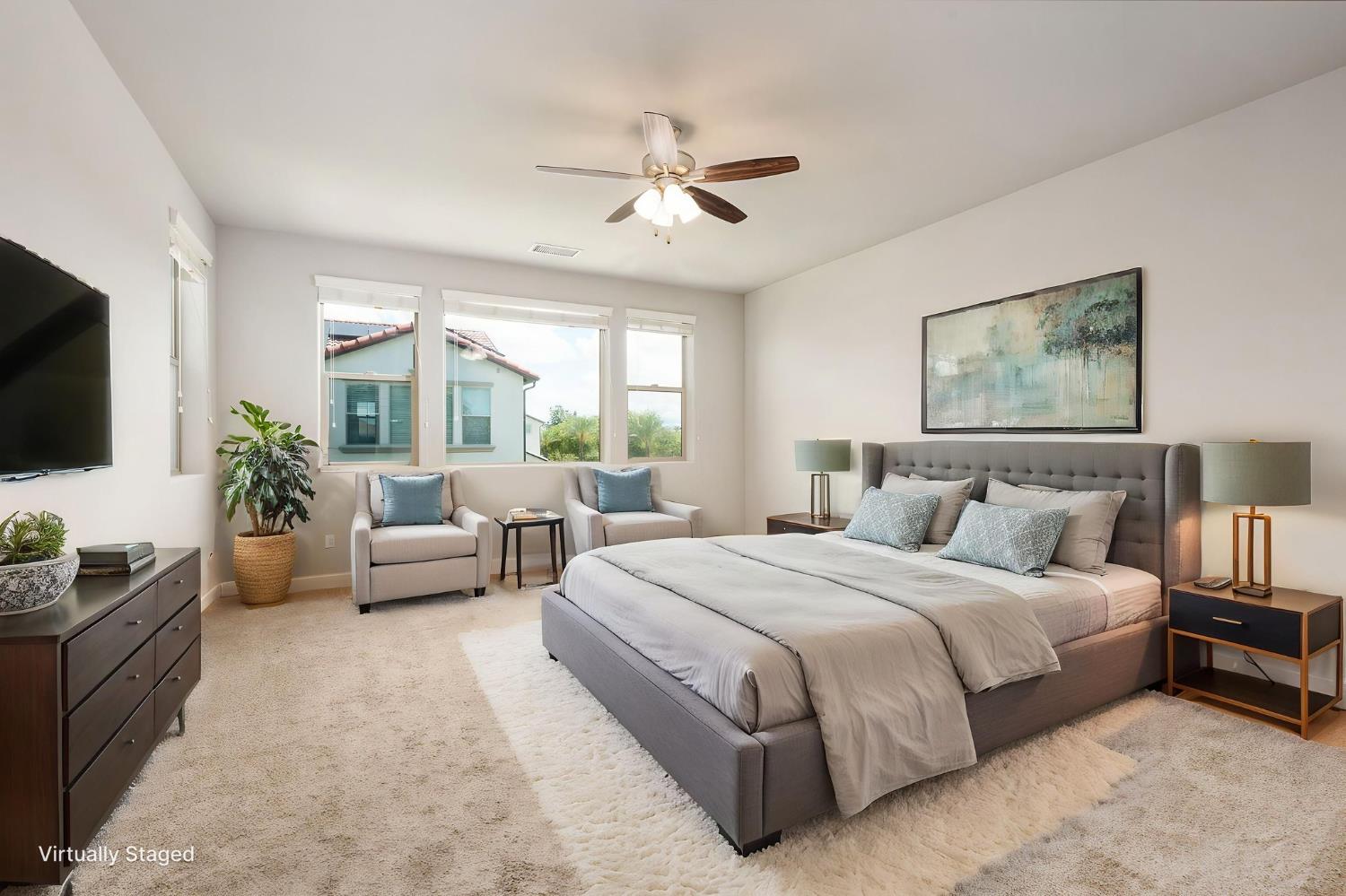 1396 E Via Prato Dr, Fresno, CA 93730