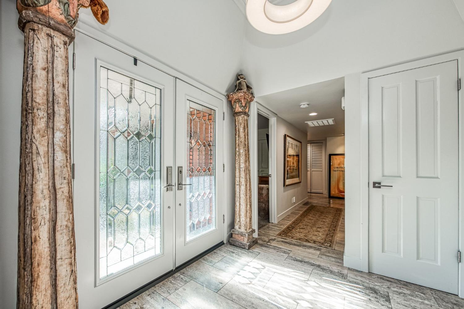 2806 W Kensington Ln, Fresno, CA 93711