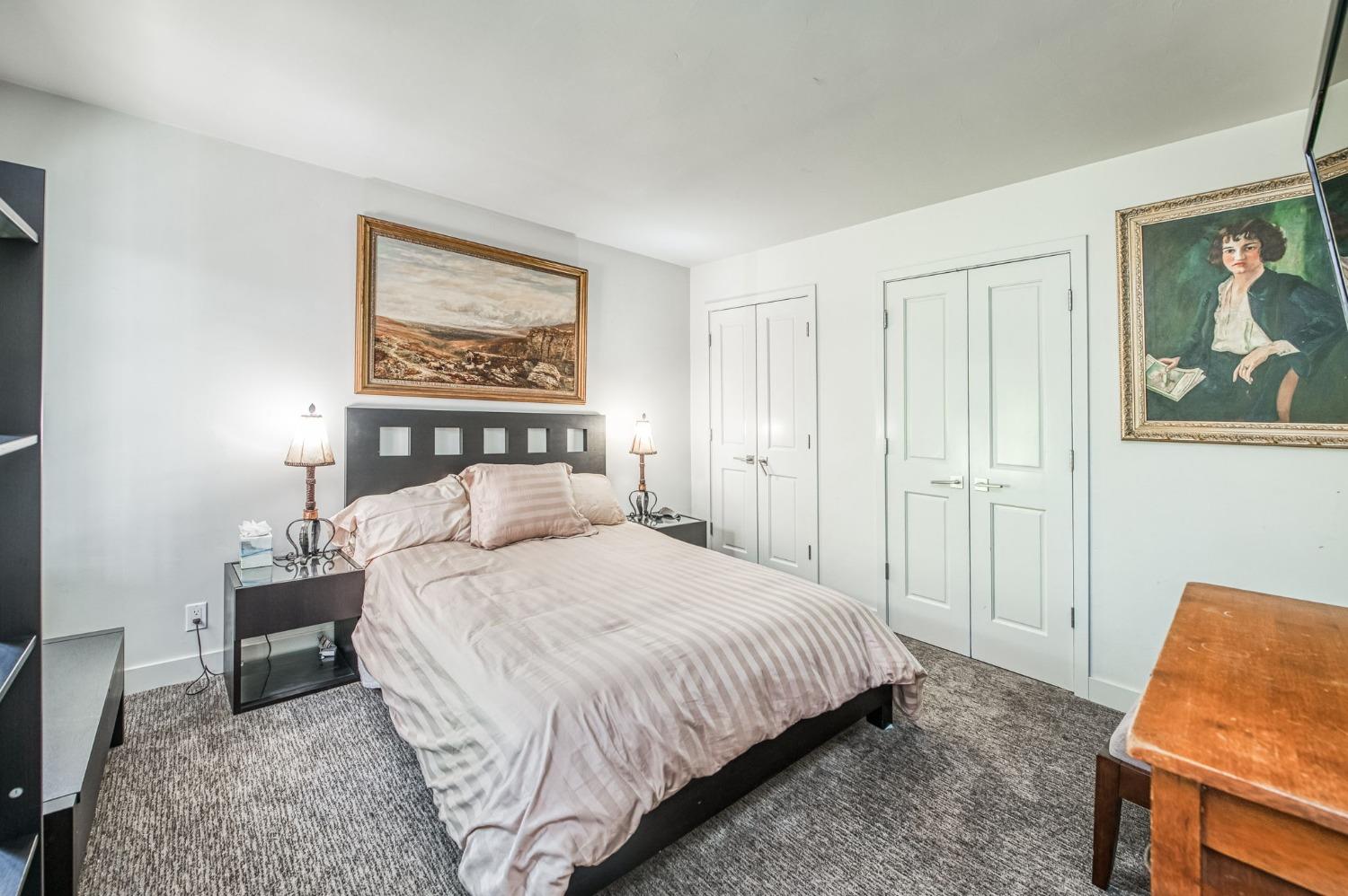 2806 W Kensington Ln, Fresno, CA 93711