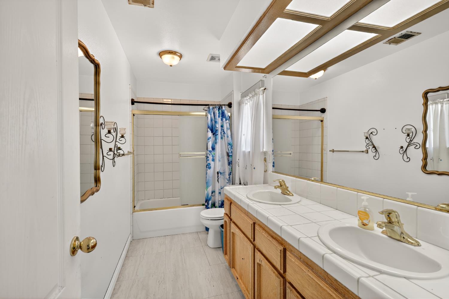 7705 Echo Ct, Chowchilla, CA 93610