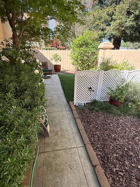 645 E Champlain Ave #104, Fresno, CA 93730
