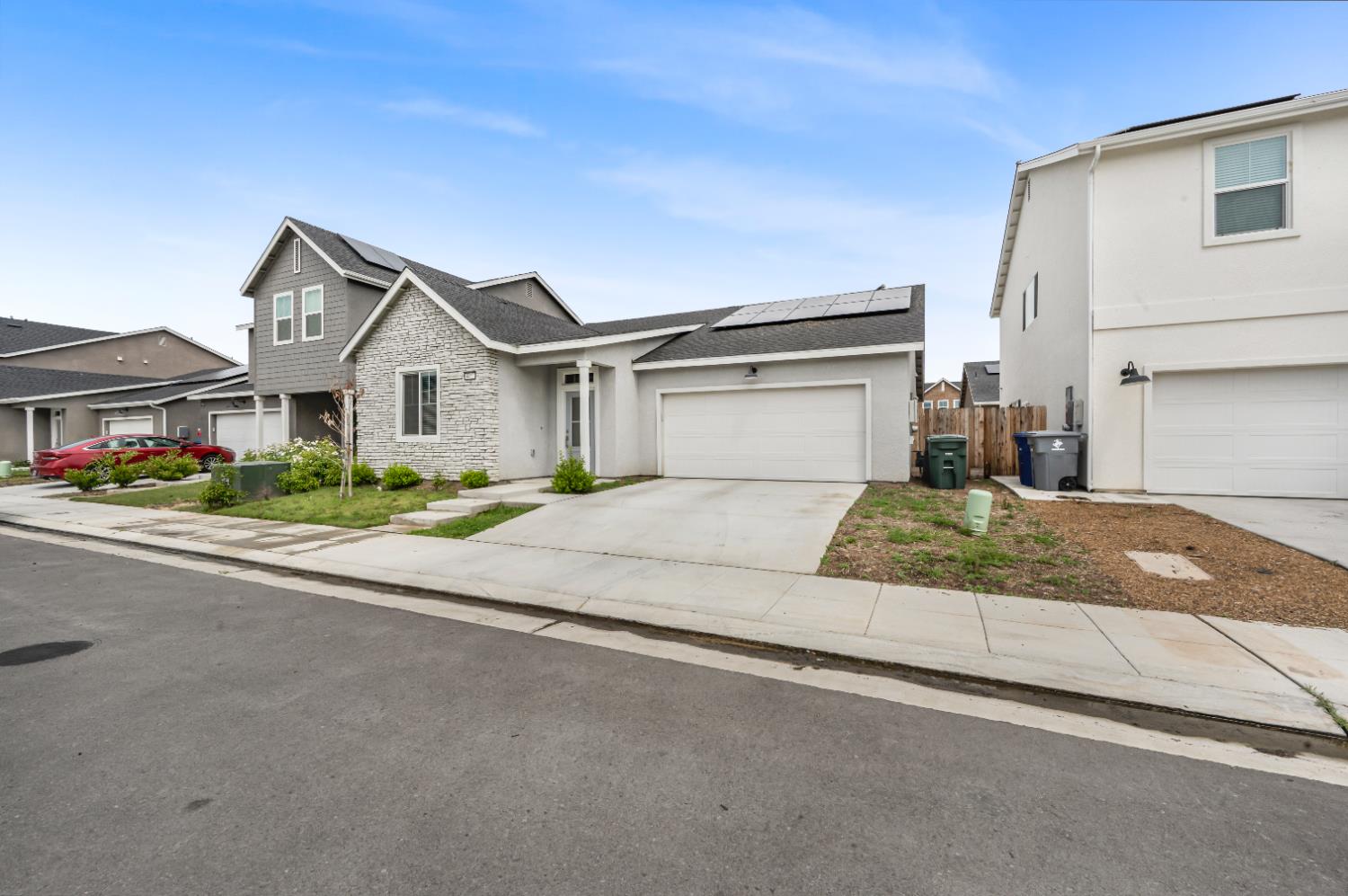 4457 Joaquin Ave, Clovis, CA 93619