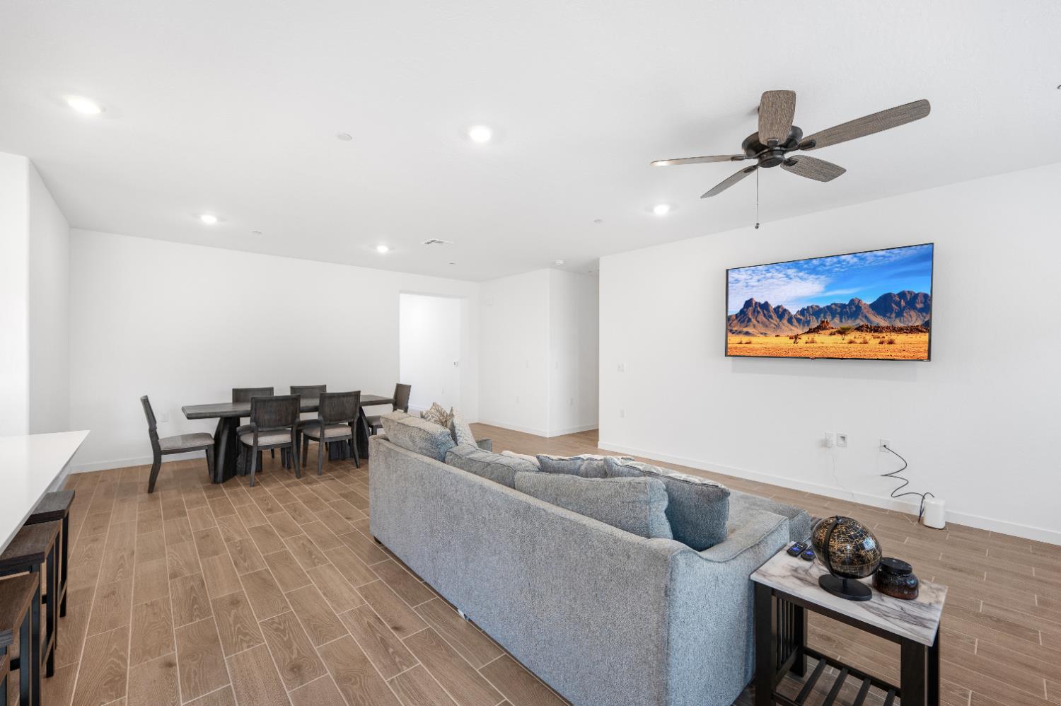 4457 Joaquin Ave, Clovis, CA 93619