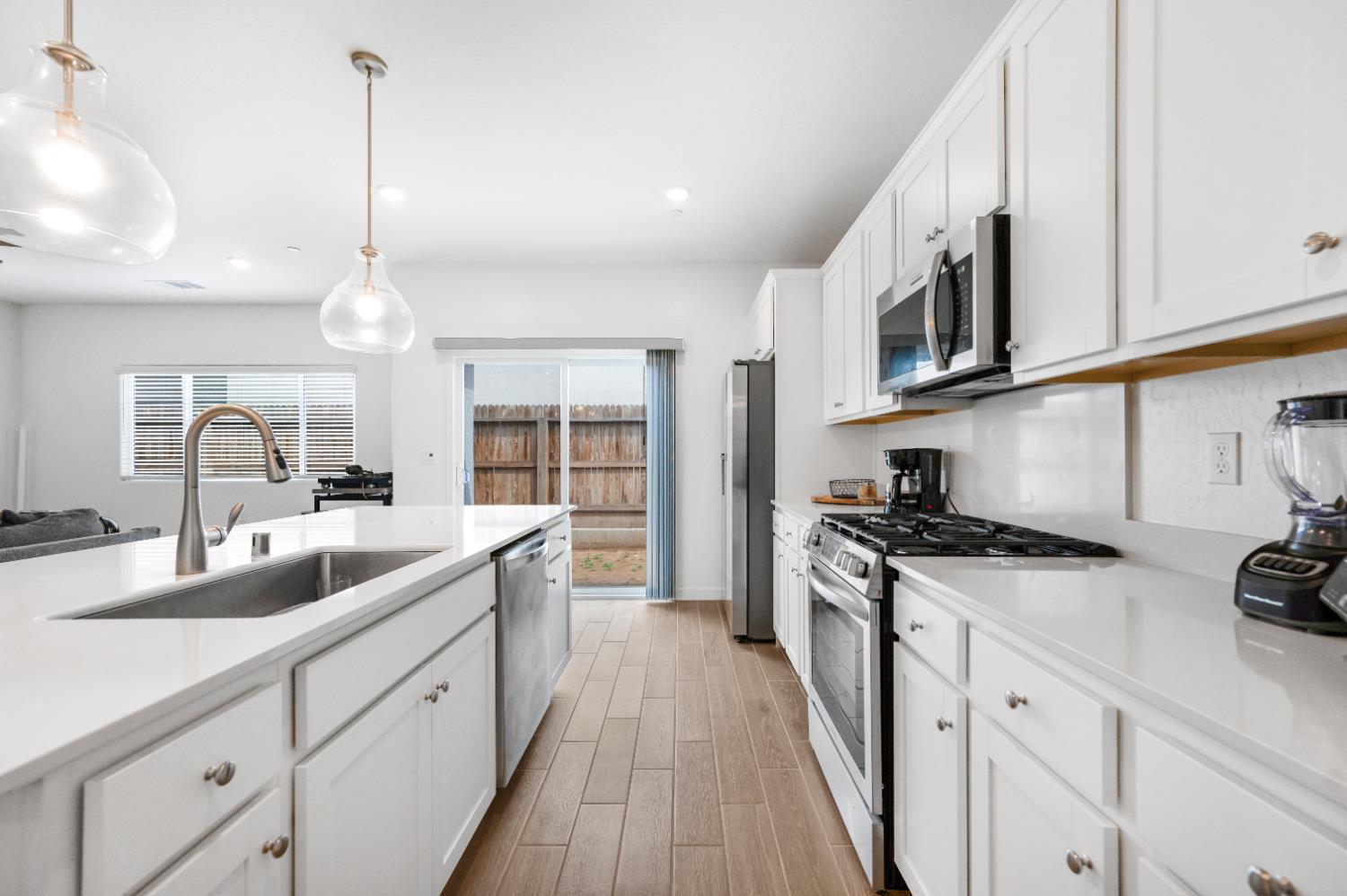 4457 Joaquin Ave, Clovis, CA 93619