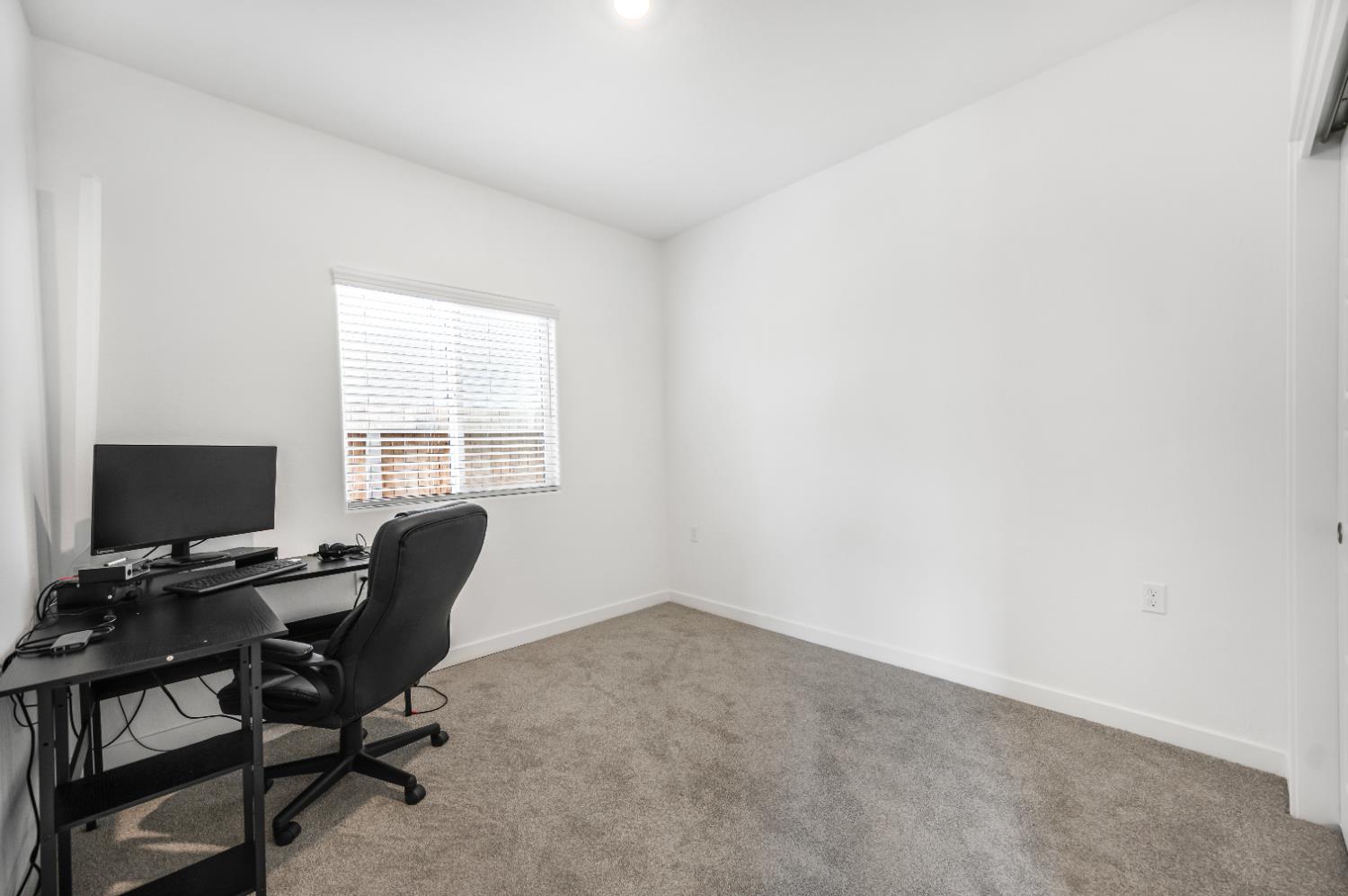 4457 Joaquin Ave, Clovis, CA 93619