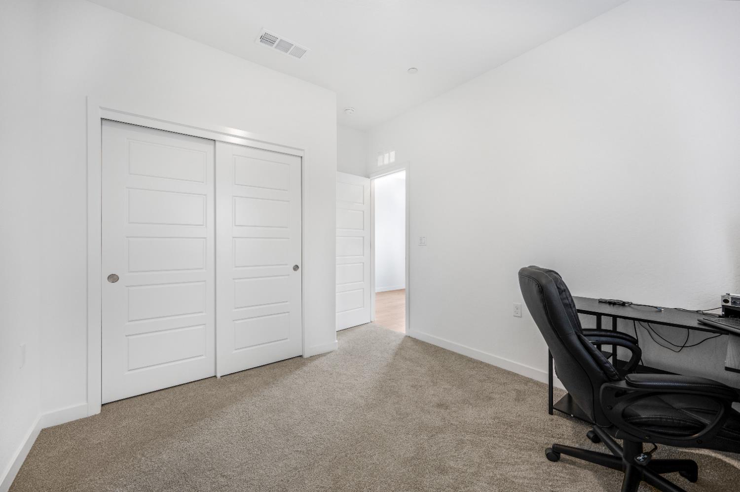 4457 Joaquin Ave, Clovis, CA 93619