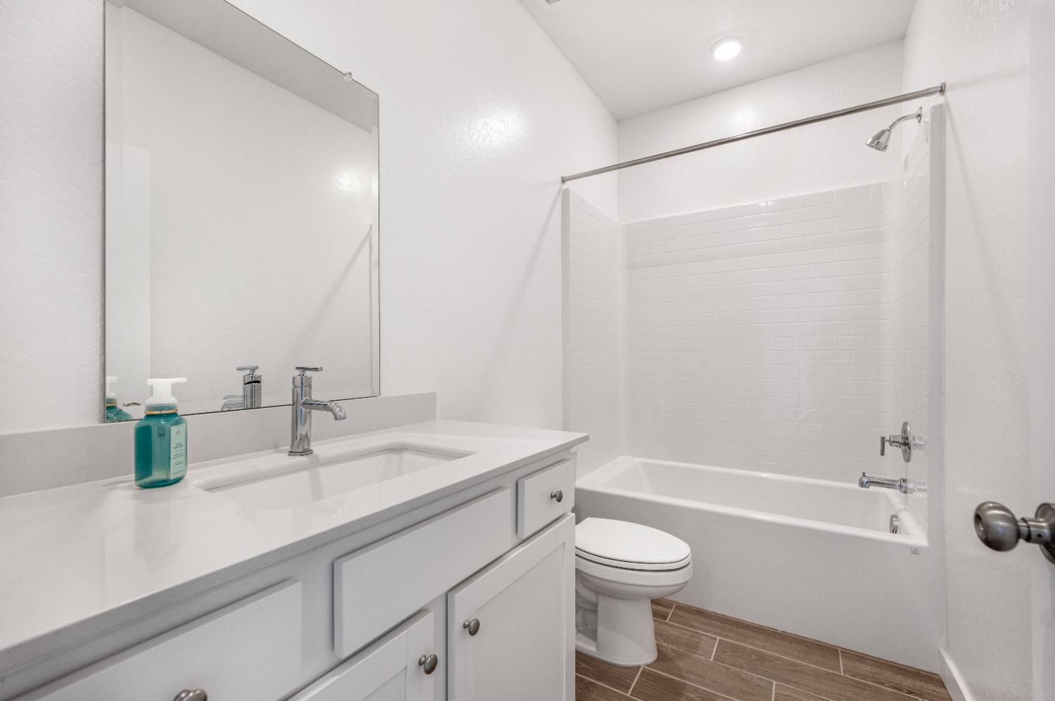 4457 Joaquin Ave, Clovis, CA 93619