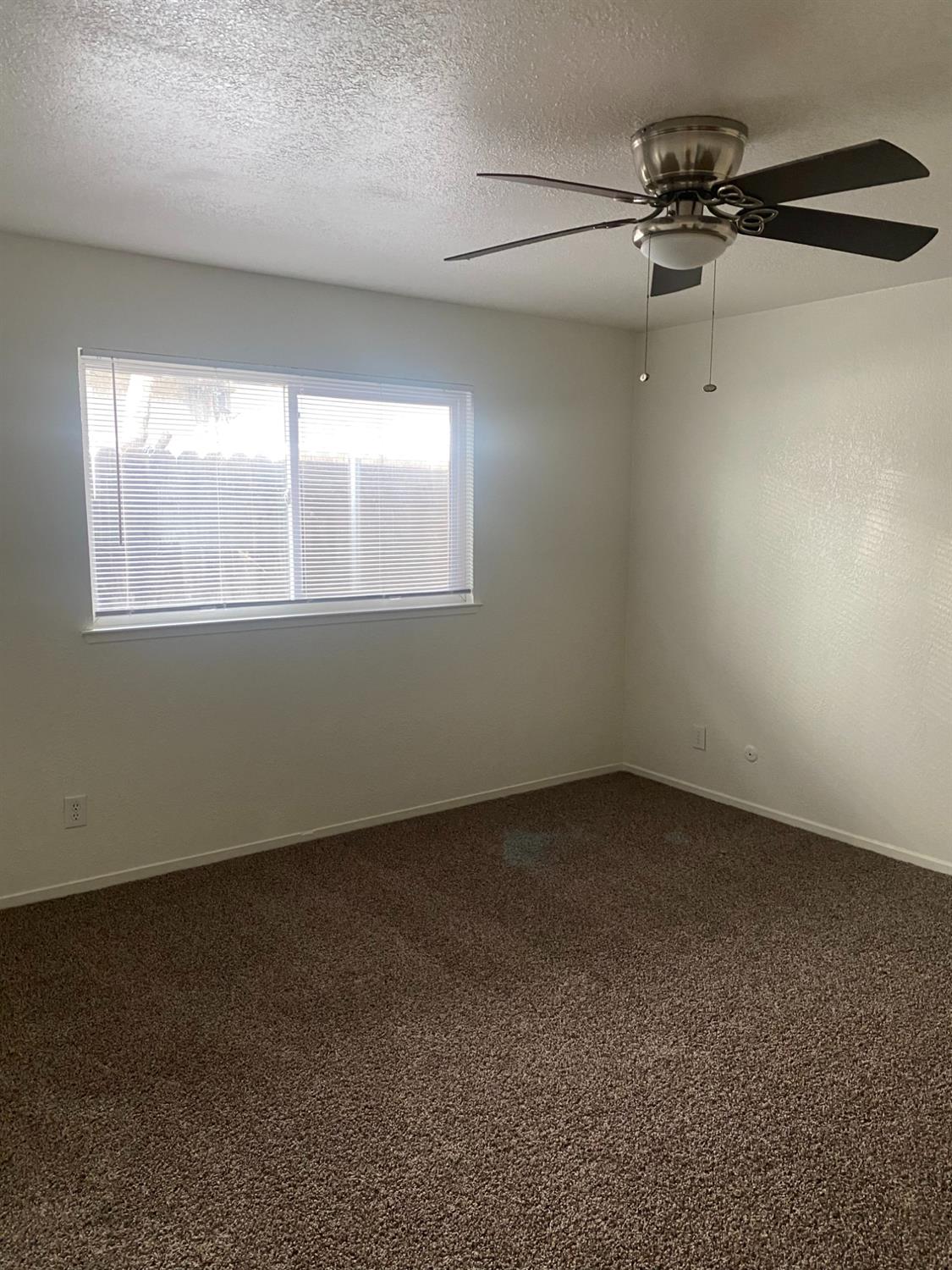 3136 W Austin 101 & 102 Way, Fresno, CA 93722