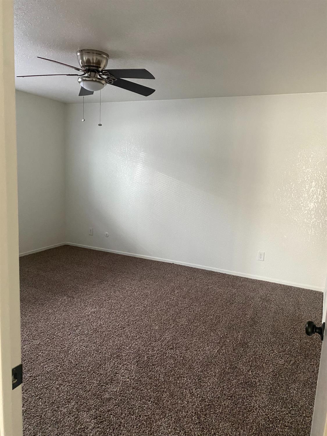 3136 W Austin 101 & 102 Way, Fresno, CA 93722