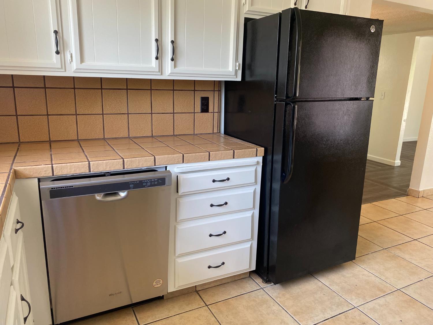 3136 W Austin 101 & 102 Way, Fresno, CA 93722