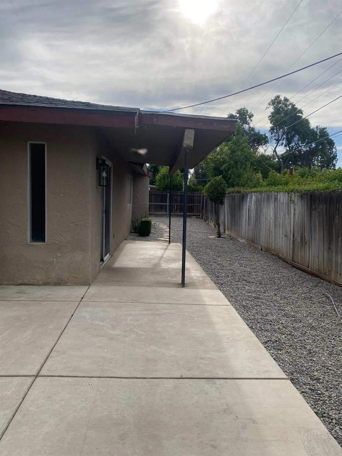 3136 W Austin 101 & 102 Way, Fresno, CA 93722