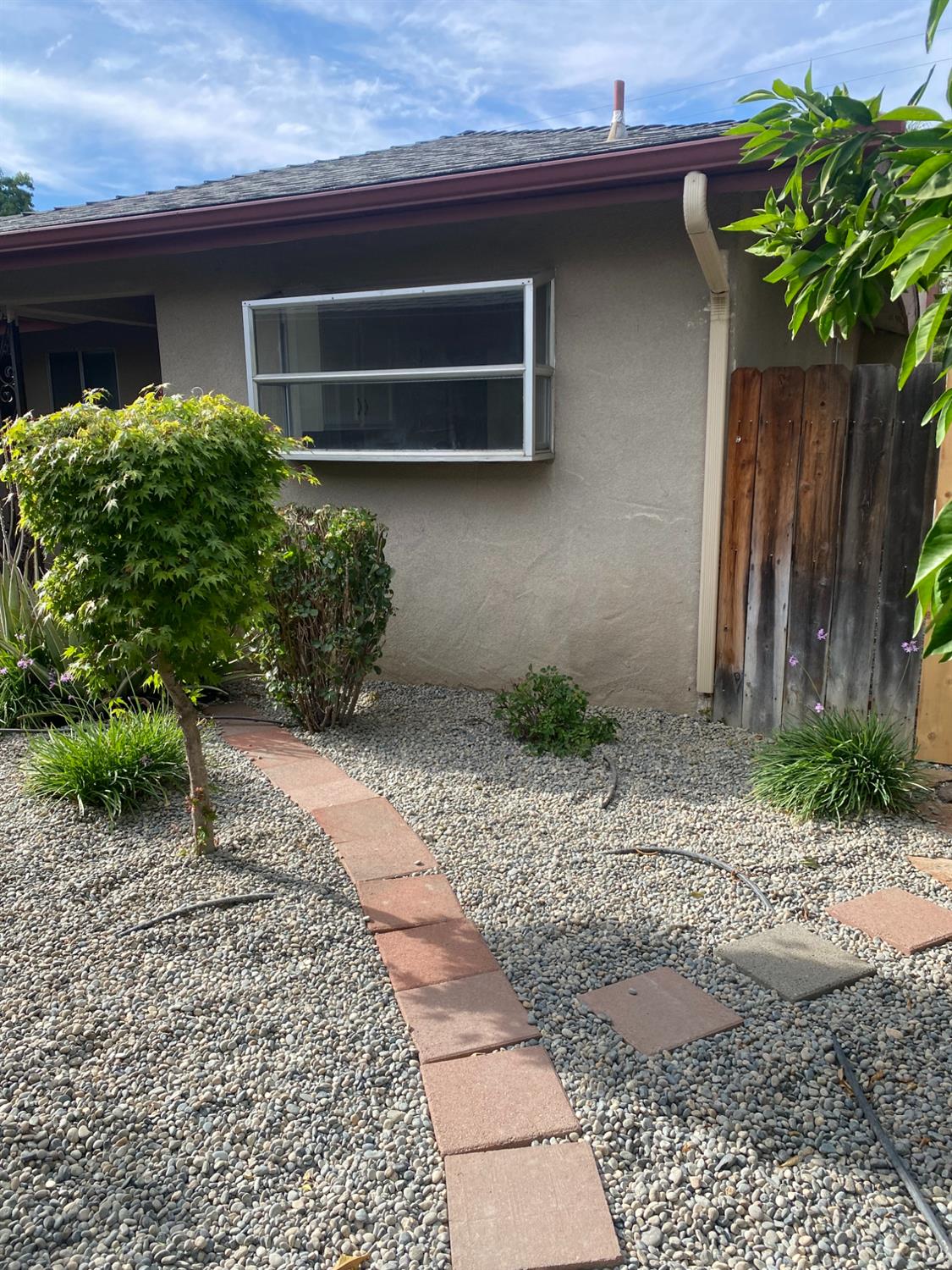 3136 W Austin 101 & 102 Way, Fresno, CA 93722