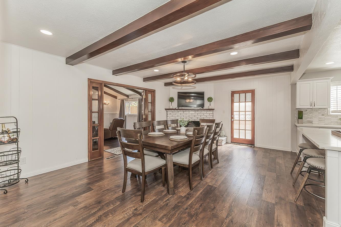 5915 E El Monte Way, Fresno, CA 93727