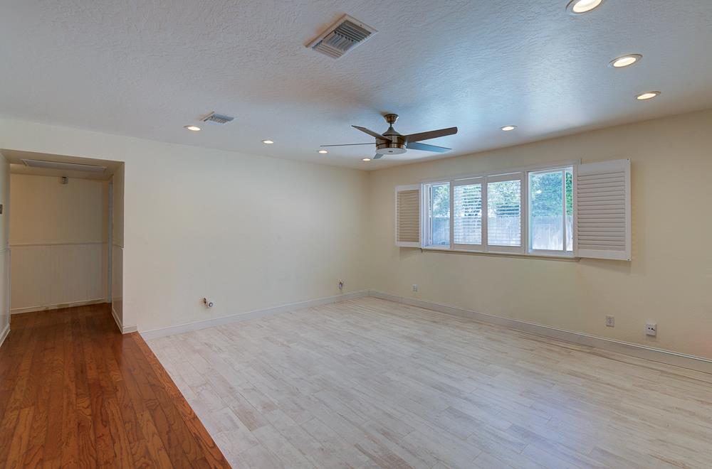 2147 Mitchell Ave, Clovis, CA 93611