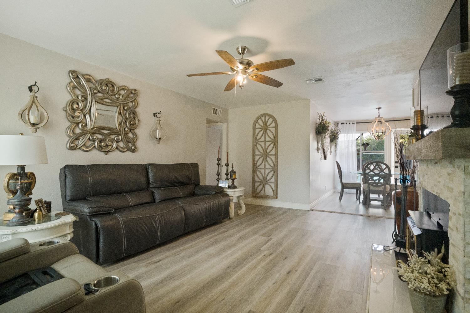 1403 E Griffith Way, Fresno, CA 93704