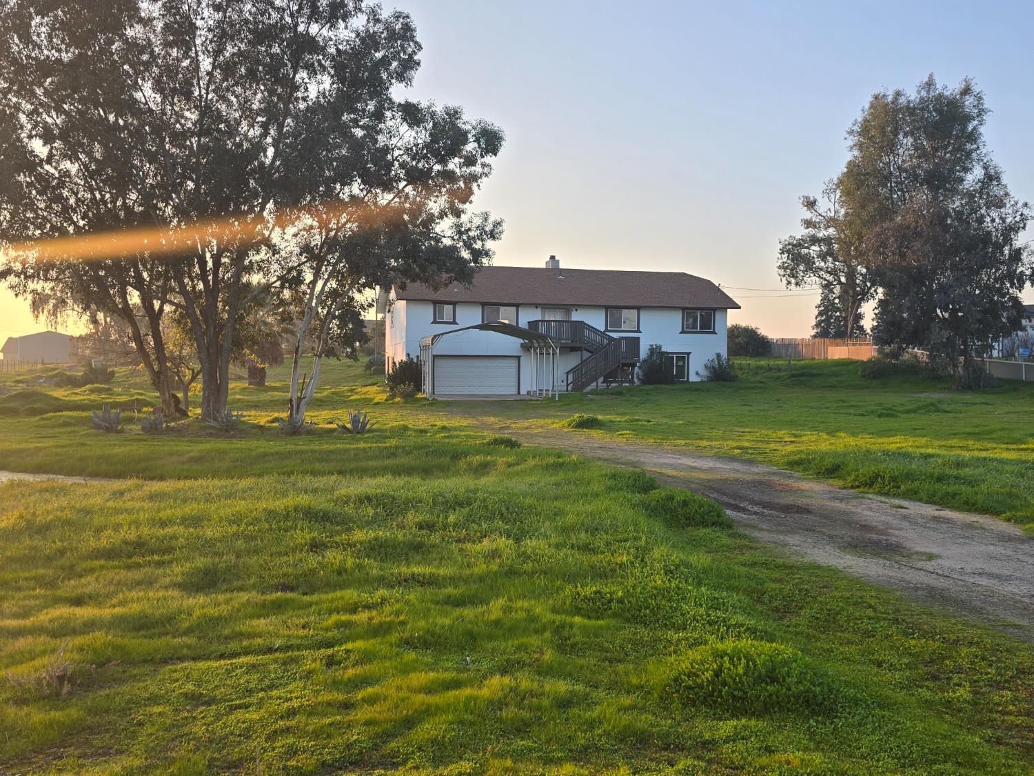 15758 Mark Rd, Madera, CA 93636