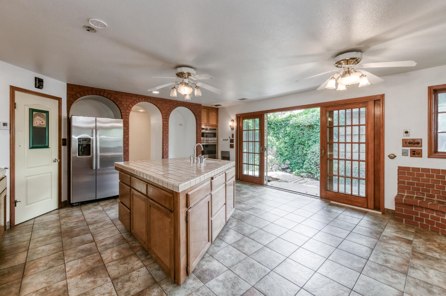 4326 E Gettysburg Ave, Fresno, CA 93726