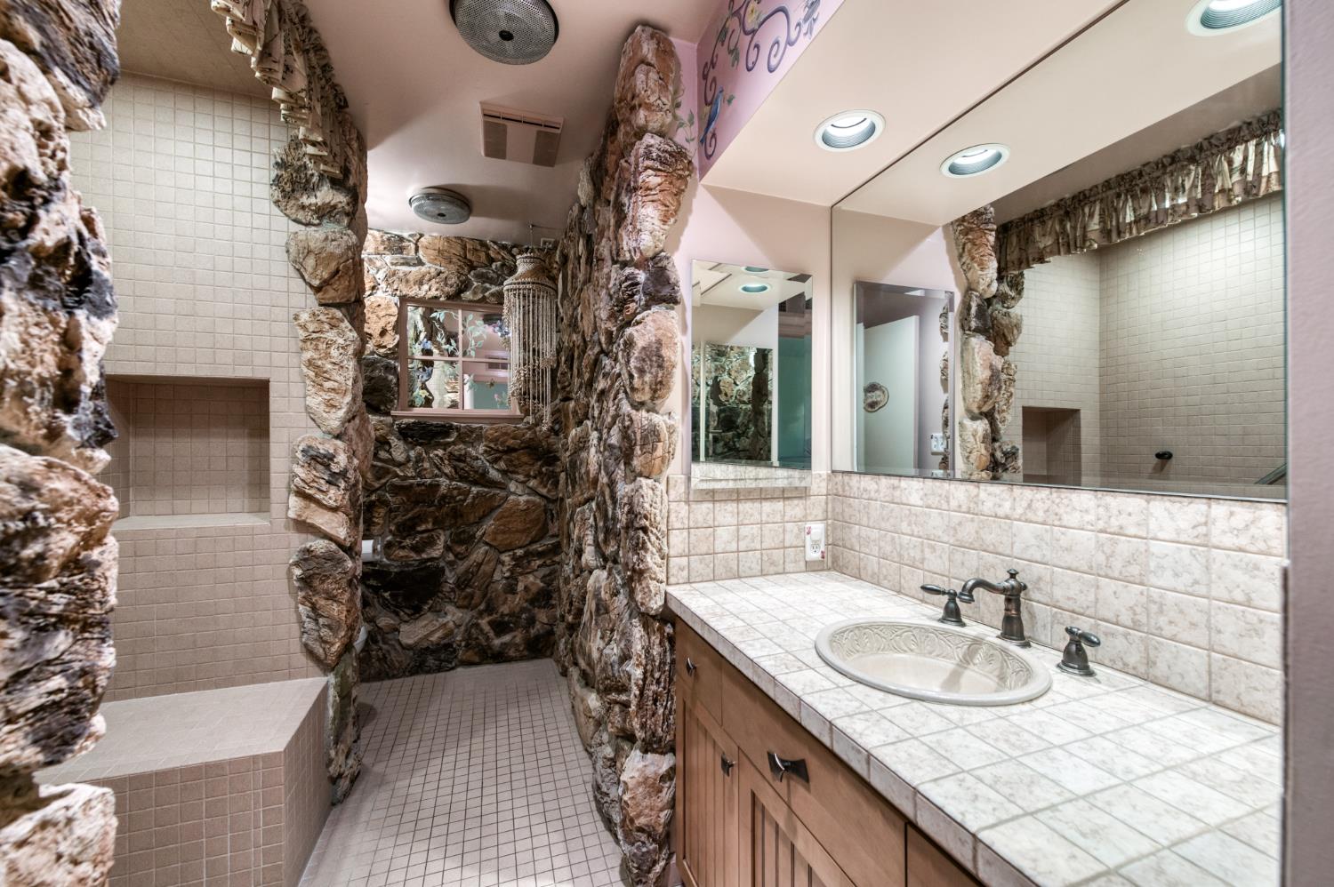 4326 E Gettysburg Ave, Fresno, CA 93726