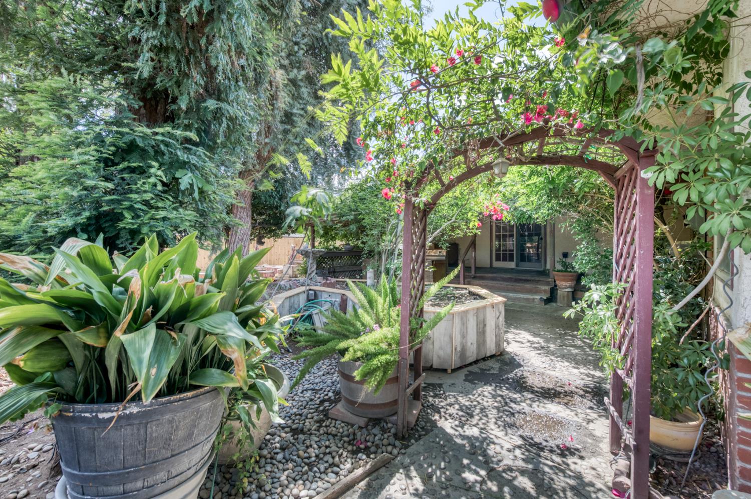 4326 E Gettysburg Ave, Fresno, CA 93726