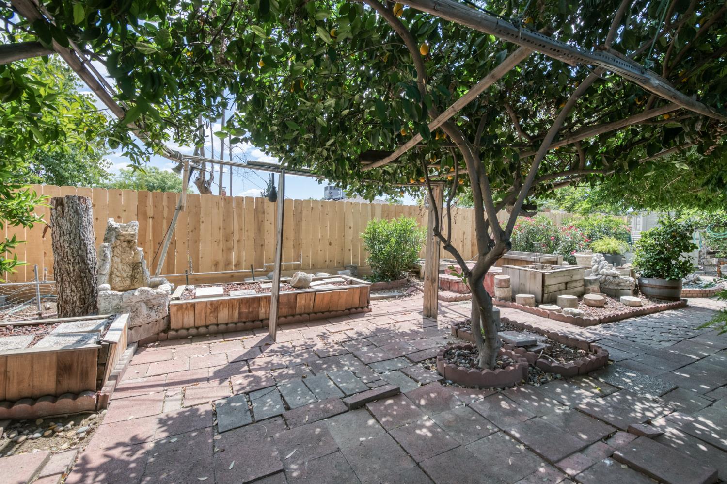 4326 E Gettysburg Ave, Fresno, CA 93726