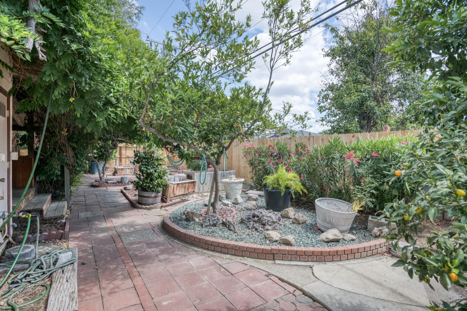 4326 E Gettysburg Ave, Fresno, CA 93726