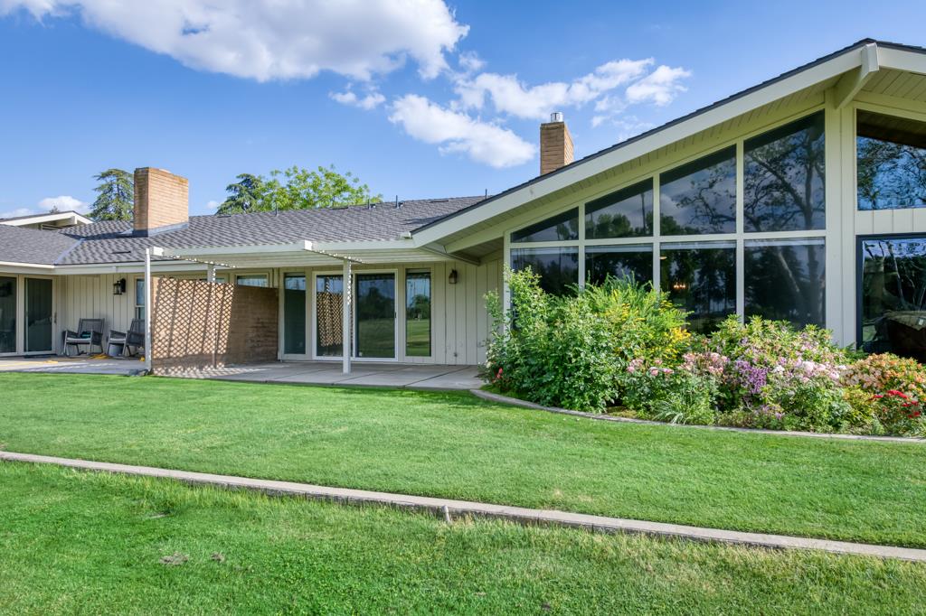 7560 N Charles Ave #C, Fresno, CA 93711