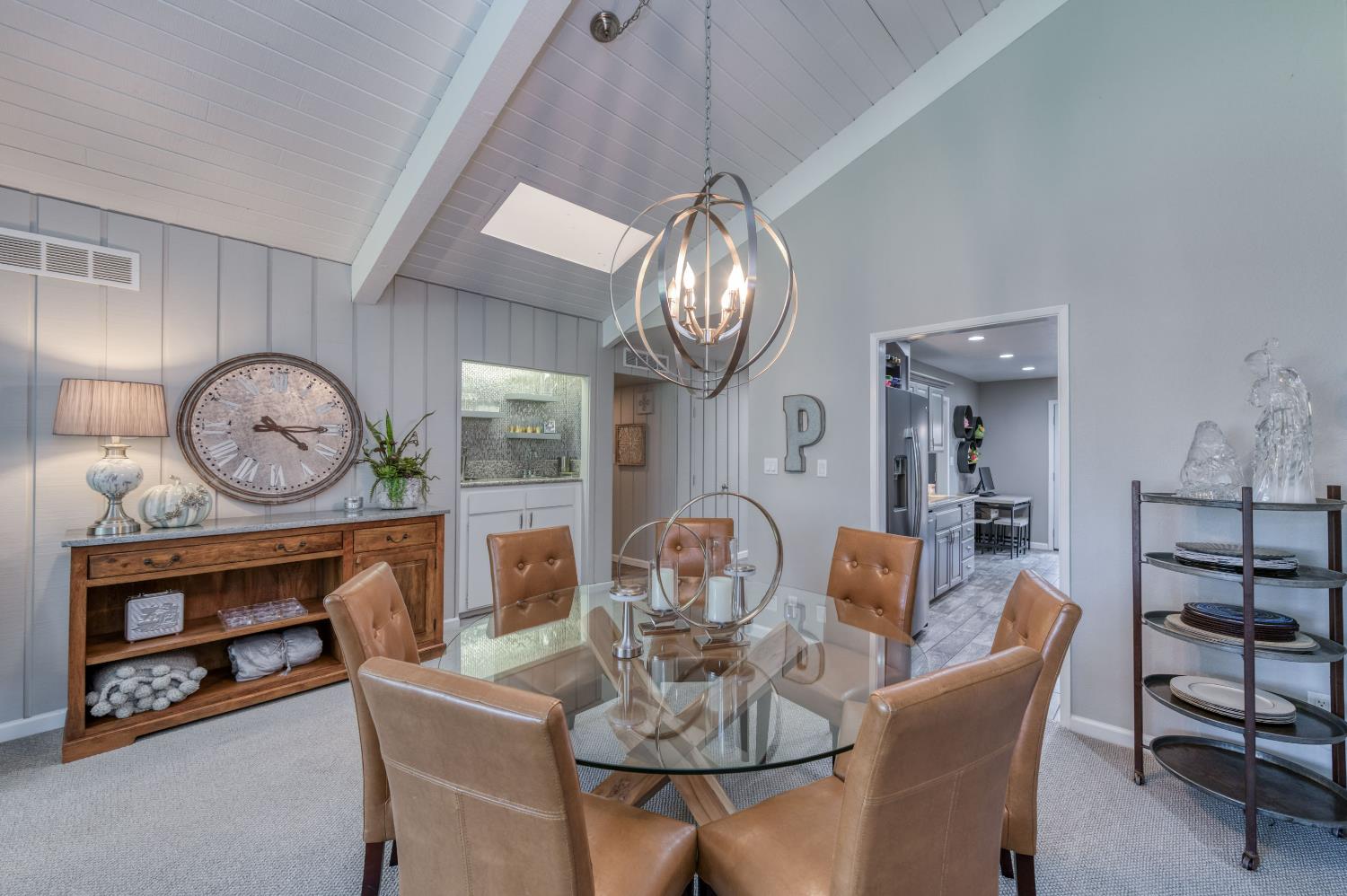 7560 N Charles Ave #C, Fresno, CA 93711