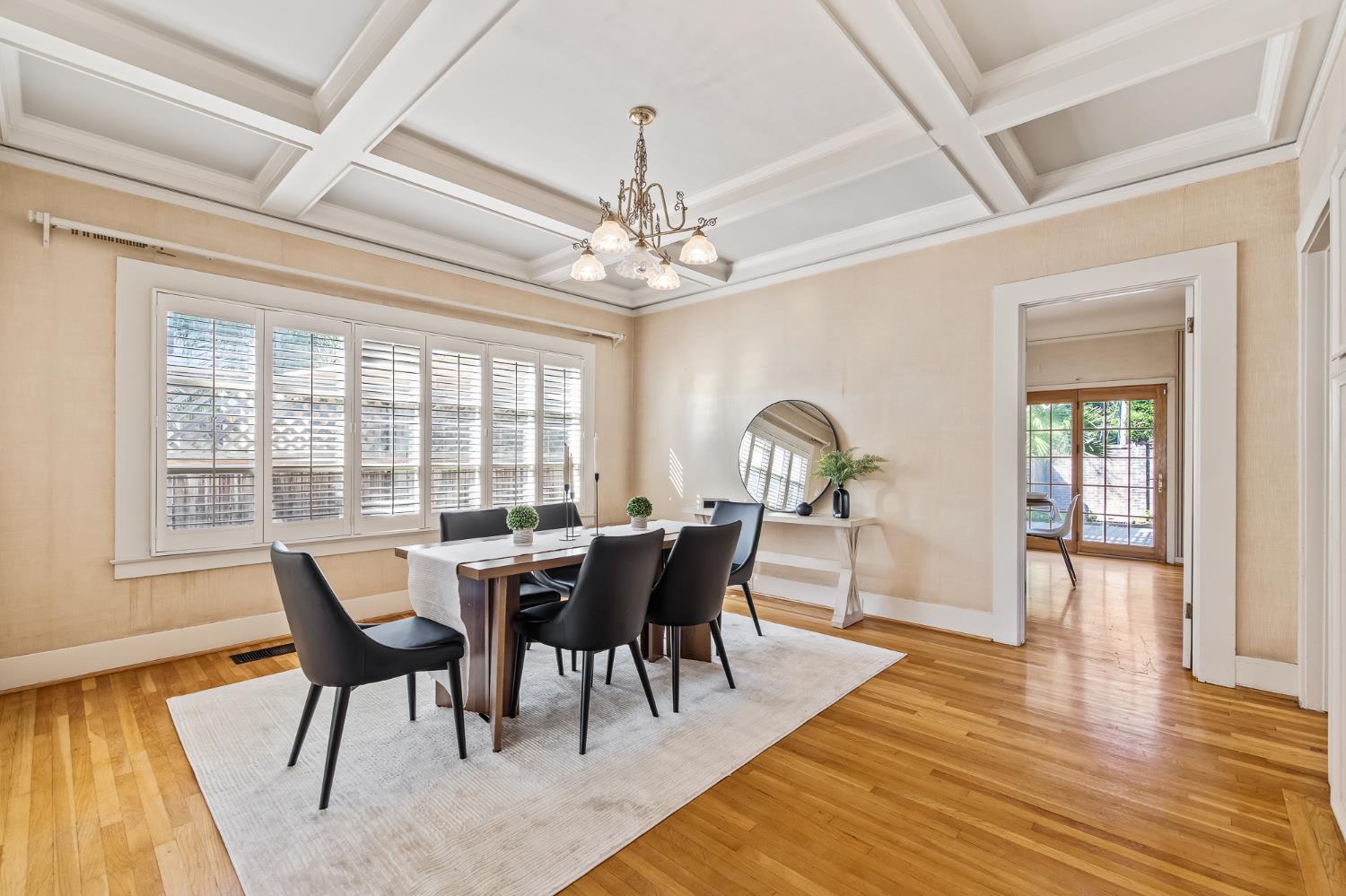 1735 N Hunter Ave, Stockton, CA 95204